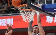 半岛·体育中国官方网-山东男篮111-103双杀天津，斯蒂尔首秀27分封神，外援换血见成效